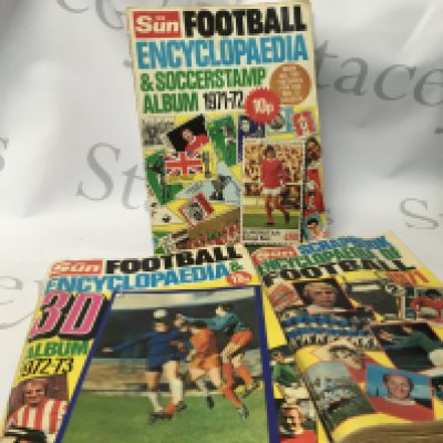 A collection of vintage football books from the Sun about the premier league with some including 3D images and more. There are also some cards from the Sun about old premier league football and a wide range of other cards.