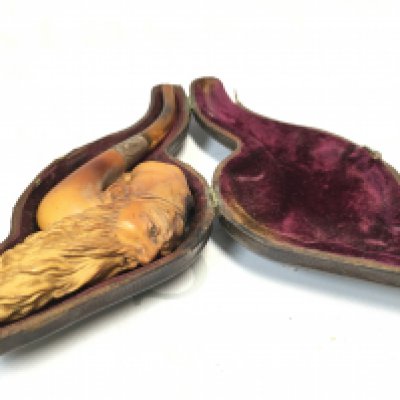 A meerschaum pipe, in need of restoration