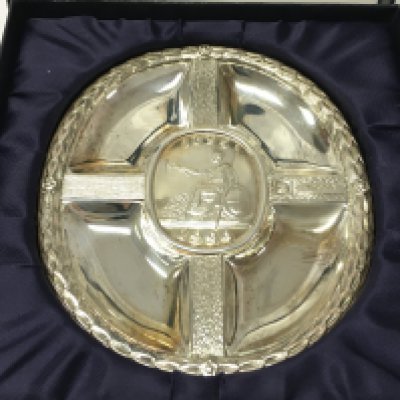 A small silver hallmarked Bank of England dish.