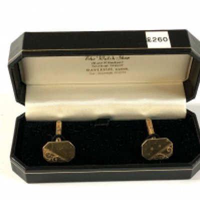 a pair of 9ct gold cufflinks.