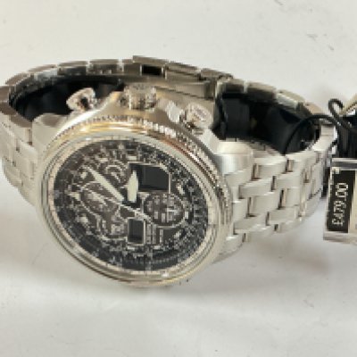 a gents citizen eco drive Navihawk watch.