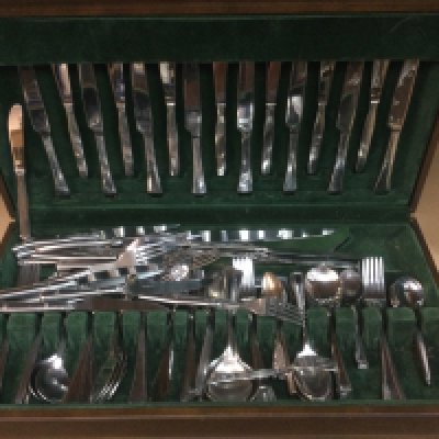 Three boxes of mixed cutlery. Shipping category D.