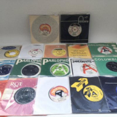 Seventeen collectable 7" singles comprising mainly demo discs by various artists including Angel Pavement, Family, Uriah Heep, Yardbirds and others.