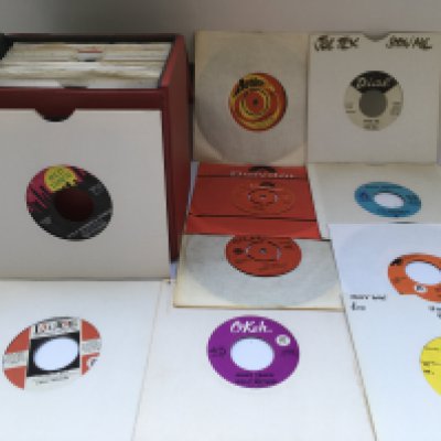 A record case of over 50 soul and Northern soul UK and US 7" singles by various artists including Dean Parrish, The Gypsies and others.