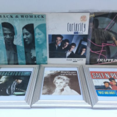 A collection of various signed vinyl records including Salt n Pepa, Womack & Womack, Curiosity Killed The Cat and others plus some Michael Bolton fan club items.