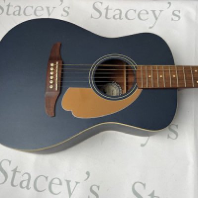 A Fender Californian Series in matt Lake Placid Blue and ovangkol fingerboard. Electro acoustic with fishman transducer. Very good condition with no evidence of major playwear and no chips, cracks or issues. No case.