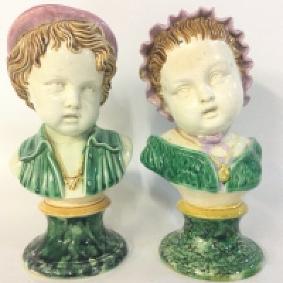 Majorica pottery busts, 21cm tall. This lot cannot be posted