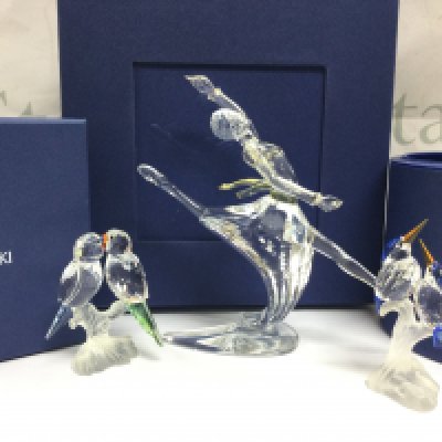 Boxed Swarovski crystal glass figures including Anna ballerina , Budgies , Kingfishers . This lot cannot be posted