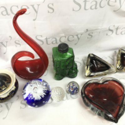 A collection of coloured art glass , paperweights Weimar kobalt jar . This lot cannot be posted