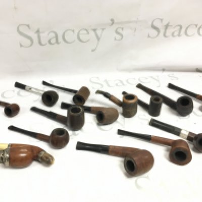 Fourteen vintage smoking pipes, various makes . Postage catB