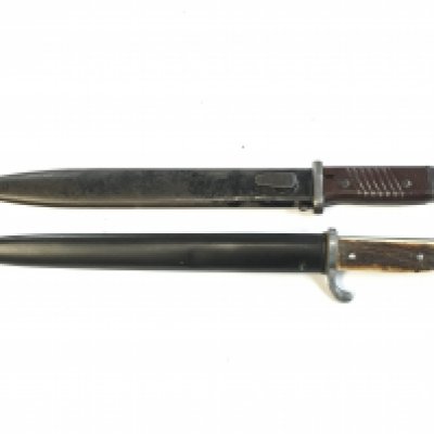 WW2 German dress bayonet with horn grip (maker Klass) and K98 German WW2 bayonet . This lot cannot be posted