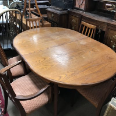 A G plan table and six chairs 162cm wide 72cm tall, 110cm long.