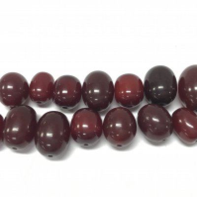 Cherry amber colour Bakelite style 14 large necklace beads , largest bead 29mmx21mm , total weight 80g. Postage category A
