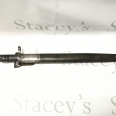 A WW1 US Remington bayonet, marked 1917. Blade 42.5cm long 55cm total length. This lot cannot be posted