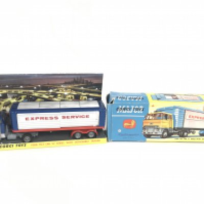 A Boxed Corgi Ford Tilt Cab H Series With Detachable Trailer #1137.
