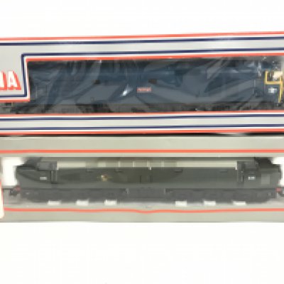 2 X Boxed 00 Gauge Llima Diesel Locomotives.
