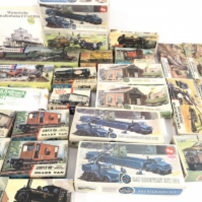 A Collection of Model Kits Including Airfix and Kitmaster. Some Part Built.