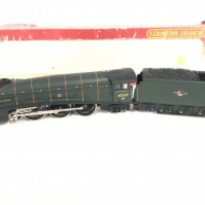 A Boxed Hornby 00 Gauge The Mallard. Box Is Worn.