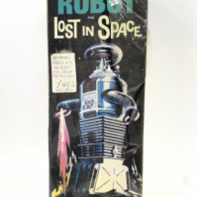 A Boxed And sealed. polar Lights Lost In Space The Robot. Plastic Seal Is Coming Away.