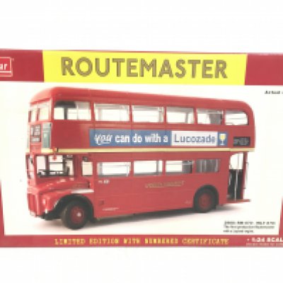A Boxed Sun Star Routemaster 2908:RM 870-WLT 870 Bus 1:24 Scale. With Certificate and Mirrors.