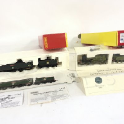 Two Boxed Hornby 00 gauge model railway locomotives with tender including R2892 LSWR Greyhound DCC ready. no 991 in limited edition run of 1500 CoA included..R2316 Battle of Britain class .