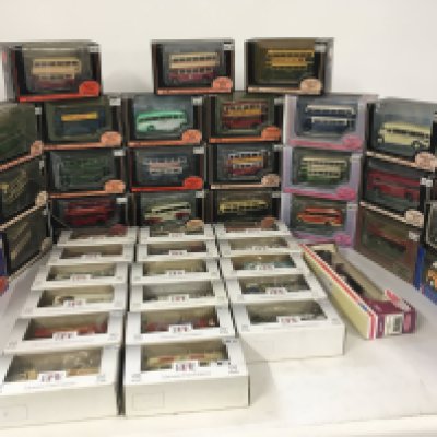 A collection in excess of 30 boxed model buses lorries and vans. Mostly EFE but also corgi and Oxford.