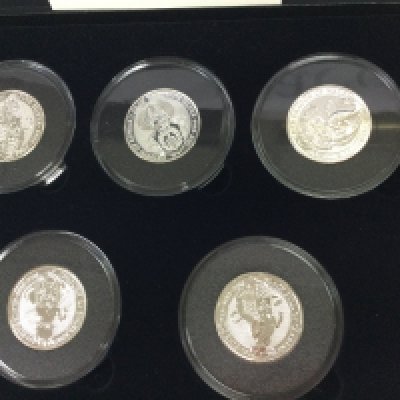 Queens beasts two oz silver five coin collection.Postage B