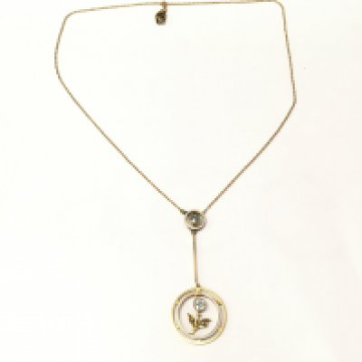 A 9ct gold Edwardian pendant on chain. 2.97gPostage A