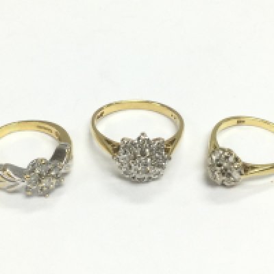 Three 18ct gold diamond cluster rings, approx sizes I and O. Total approx weight 11g. Shipping category A.
