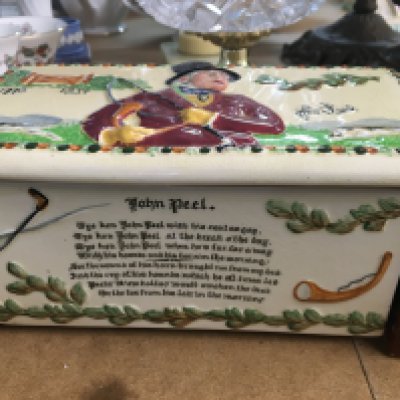 A crown Devon john peal musical box