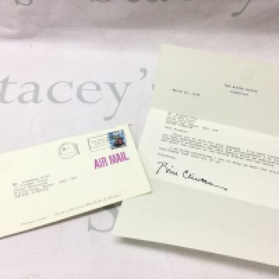 A Bill Clinton signed letter . Postage category B