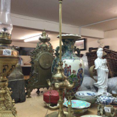 A brass standing oil lamp , 68cm tall