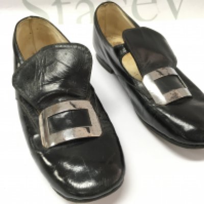 A vintage pair of leather childrens buckled shoes , 17.5cm long Approx. Postage catB