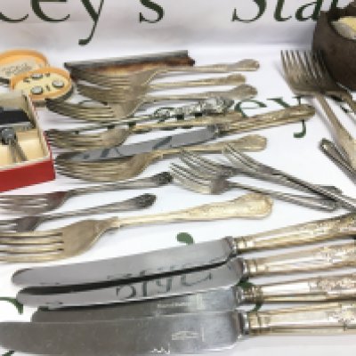 Collection of silver and silver plate including a silver handled crochet hook, silver handled comb and brush, Viners cutlery, novelty camera lighter etc Postage category B