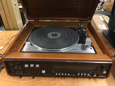 A vintage Dynatron Goldring GL78 music centre.