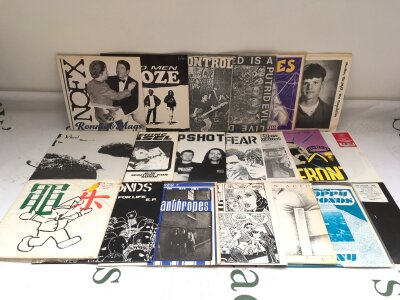 20 grunge, punk and alt rock 7" singles by various artists including Screeching Weasel, Supersuckers, NOFX and others.