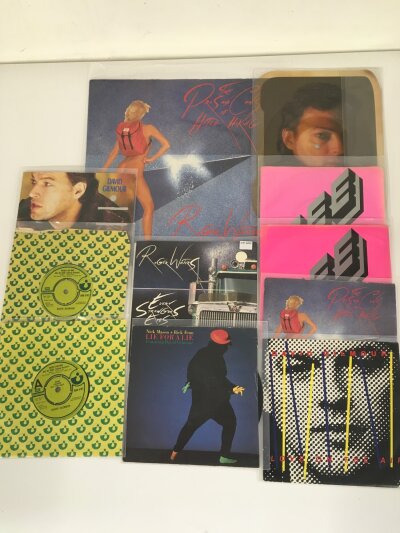 A small collection of solo records by members of Pink Floyd comprising eight 7" singles, a picture disc and a Roger Waters 12" single. Includes demo disc.