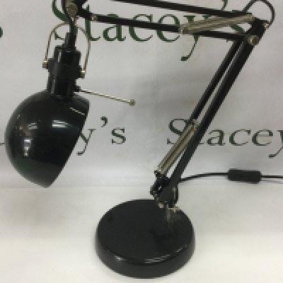 A modern anglepoise lamp. Shipping category D.