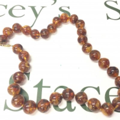 A Heavy Baltic Amber Necklace, 67cm 145g